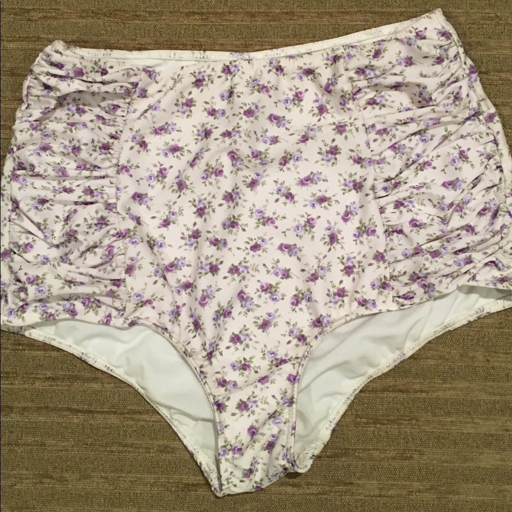 Ditsy Floral bottoms